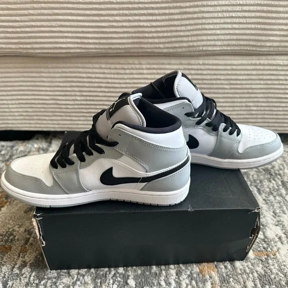 Jordan High-Top Sneakers - White and Grey - Picture 5 of 7